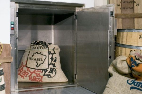 Dumbwaiter vs Freight Lift
